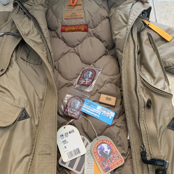 IThis is in perfect condition and I don't have any stains. It's very clean - Picture 4 of 8